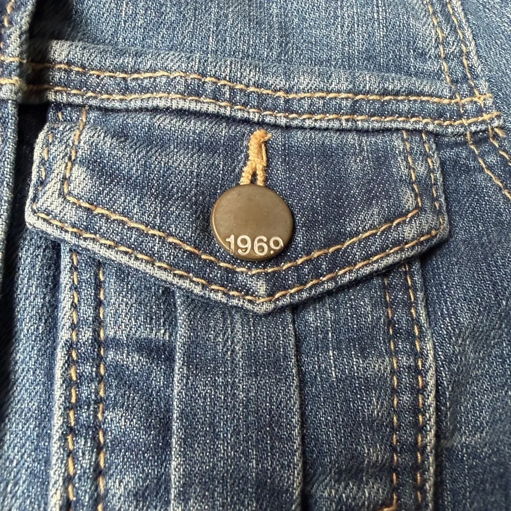 GAP fun denim